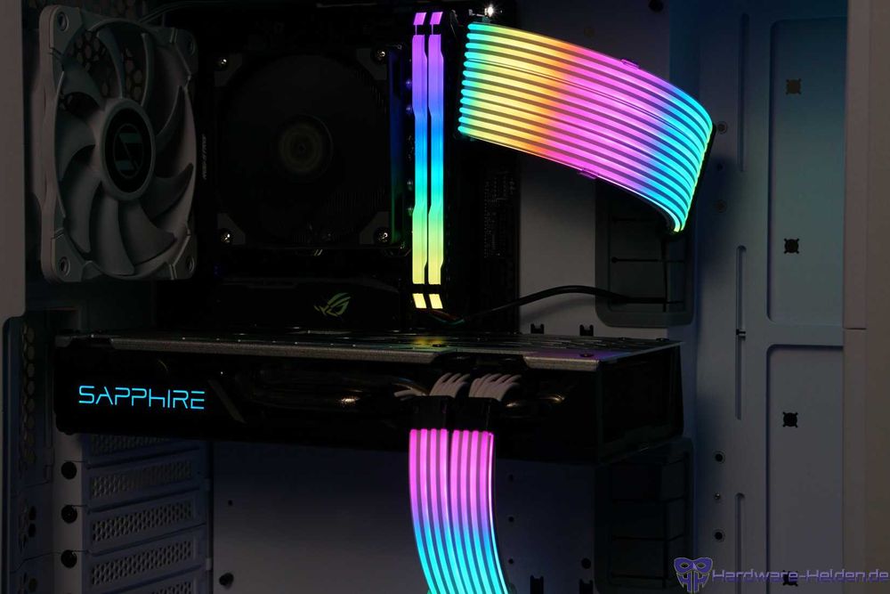 Lian Li Strimer Plus V2 — Лучшая RGB подсветка для вашего ПК