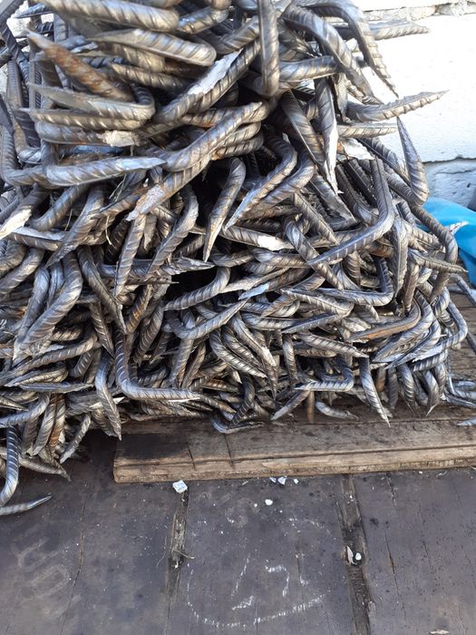 Scosbe din fier  beton