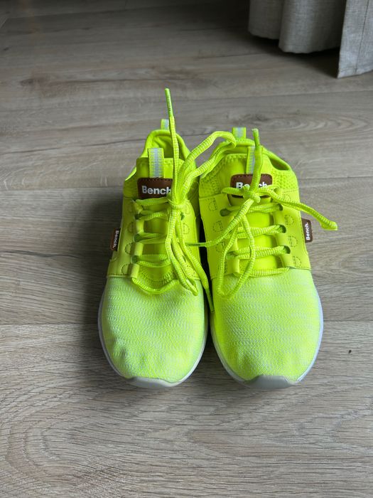 Bench маратонки (37.5-38)