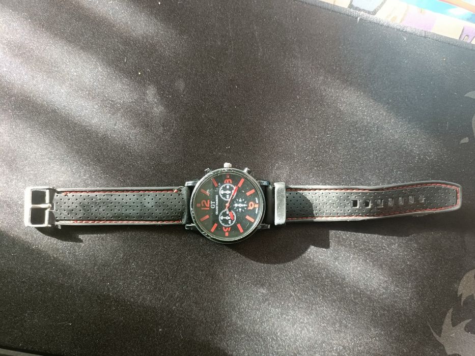 Часы grand touring