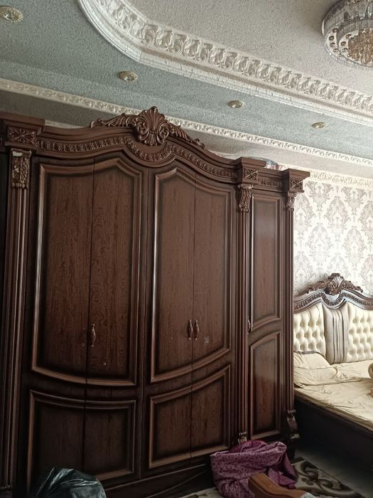 Шкаф сотилади б/у