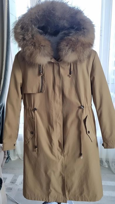 Парка с натуральным мехом