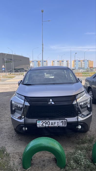 Продам машину Mitsubishi xpander