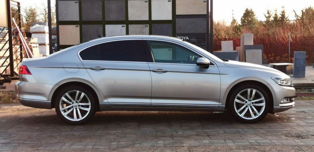 Inchirieri auto Bucuresti Rent a car Bucharest Masini de Inchiriat