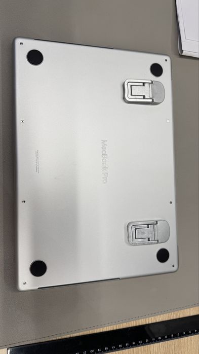 Продам Macbook Pro