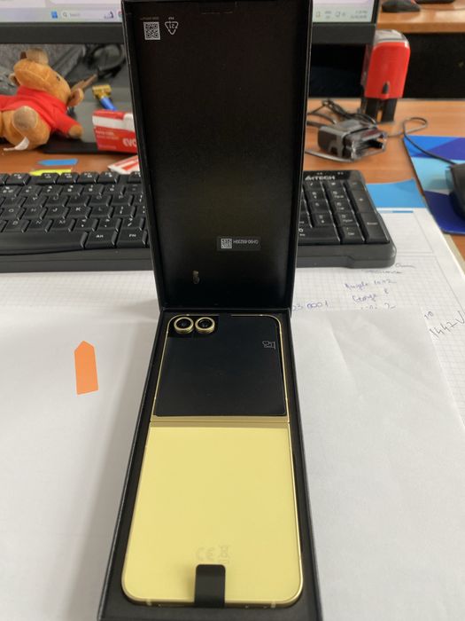 Samsung Flip z6 Gold 512 gb