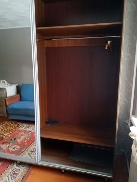 Продам шкаф-купе