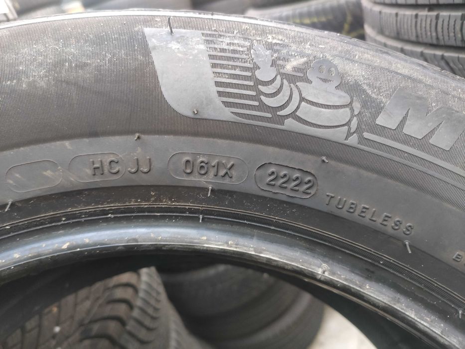 4бр Зимни гуми 235 55 17 - Michelin