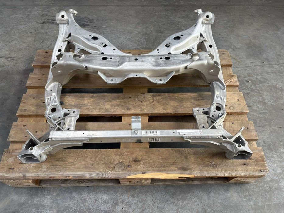 Преден мост БМВ Ф07 Ф10 Ф11 Ф06 Ф12 Ф13 Ф01 Ф02 на задно