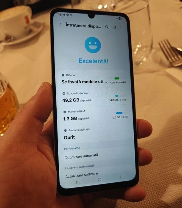 Vând sau Schimb Samsung Galaxy A04 4G  Gold