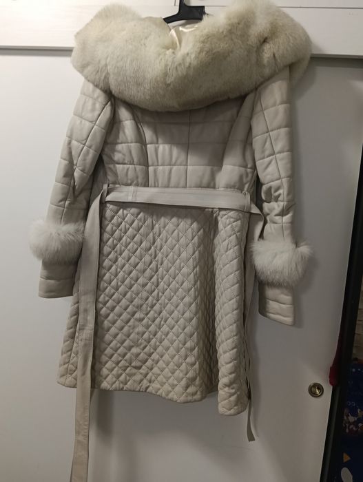 Haina de piele cu blană naturală