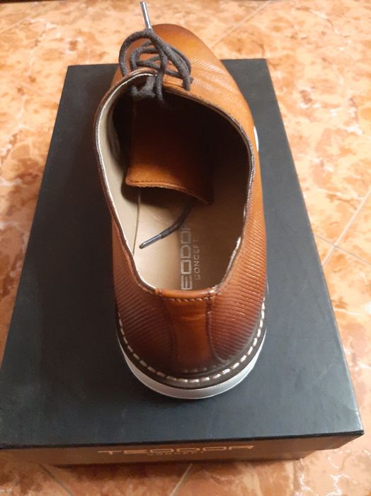 Мъжки обувки TEODOR