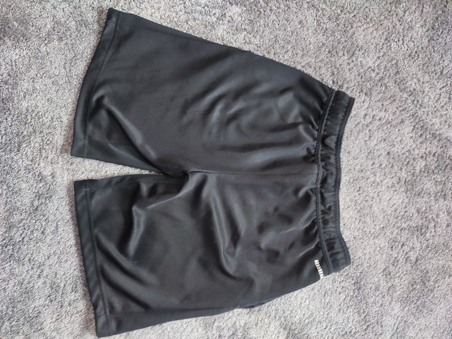 Къси панталони Adidas