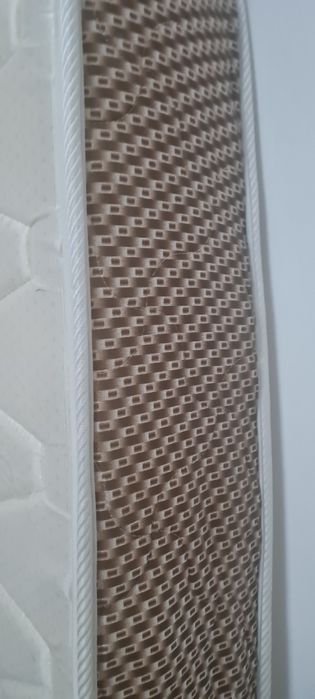 Продам матрас 200×180