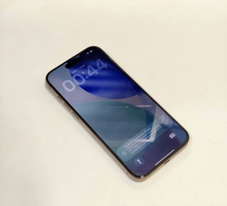 Iphon 16 pro max 256GB Desert titan