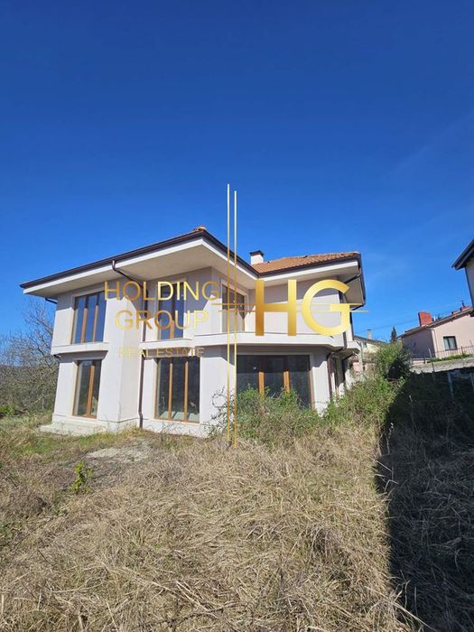 Продава се Къща в с. Звездица, Област Варна - 330 кв.м за 622 €/кв.м - Снимка #7