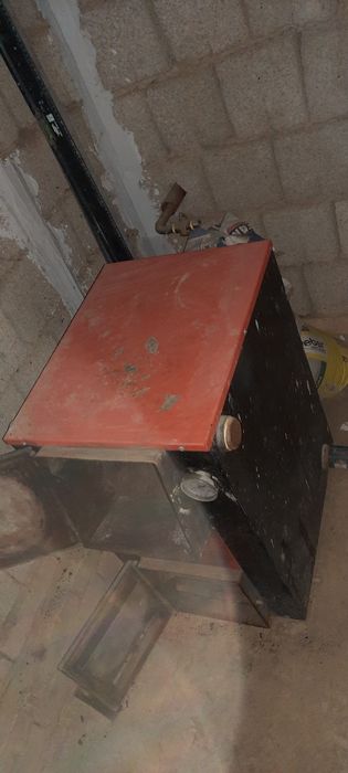 Пеш сатылады көмір токпен