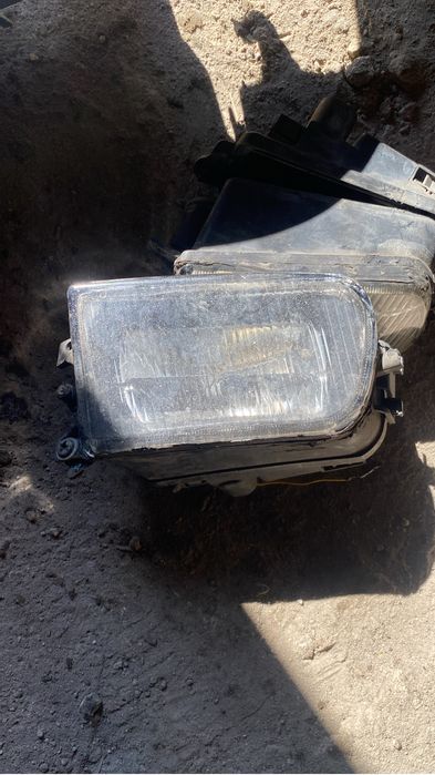 Продам фары решетки на БМВ Е39