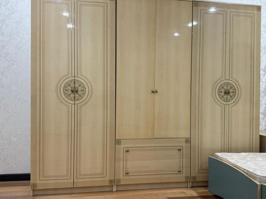 Спальная гарнитура