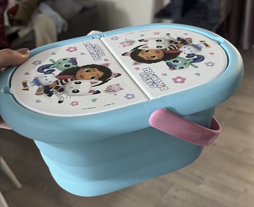 Bucataria Briosel Gabby Dollhouse, cuptorul, setul de ceai, set picnic