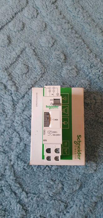 Temporizator cu extindere 1-7 minute Schneider 15363