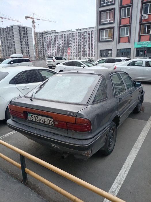 Продаю Митсубиси Галант