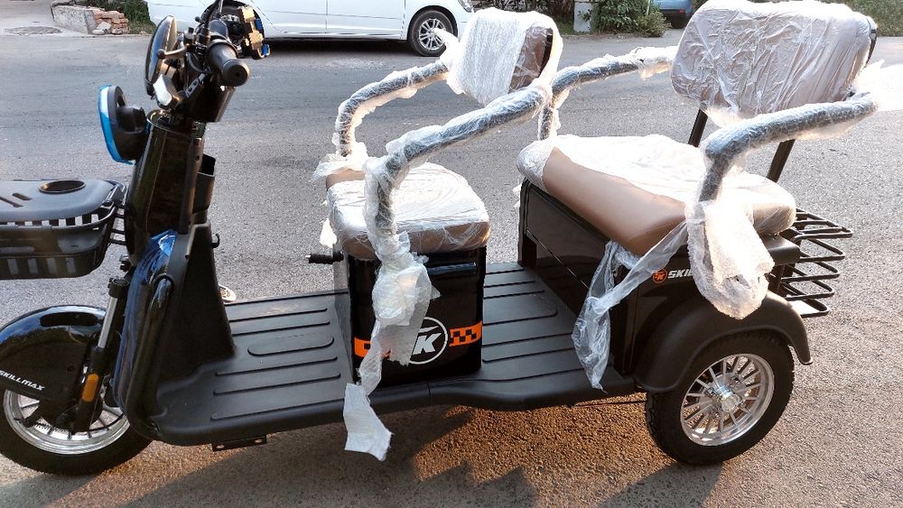 Tritsikl muravey skuter