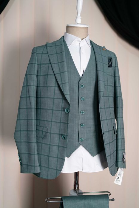 Costum barbati nou. 48, 56