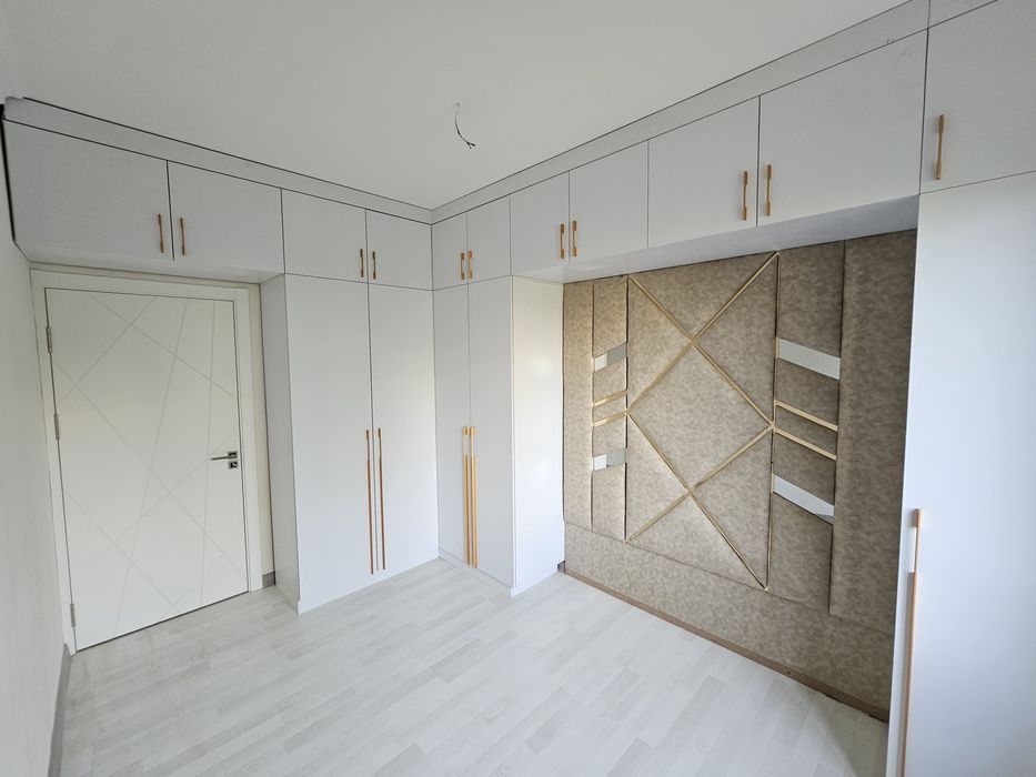 Qora qamish 1/2 3 xonali yangi tamirdan chiqgan uy sotiladi