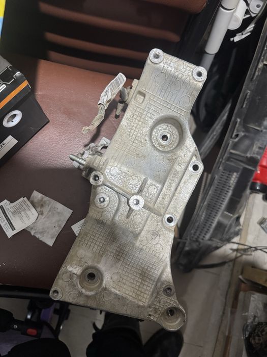 Лада веста по запчастям