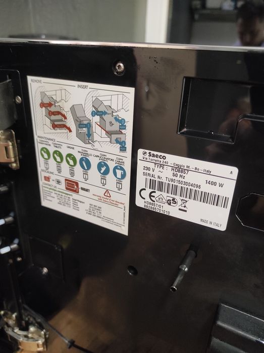 Кафемашина/Каферобот Saeco Exprelia Evo