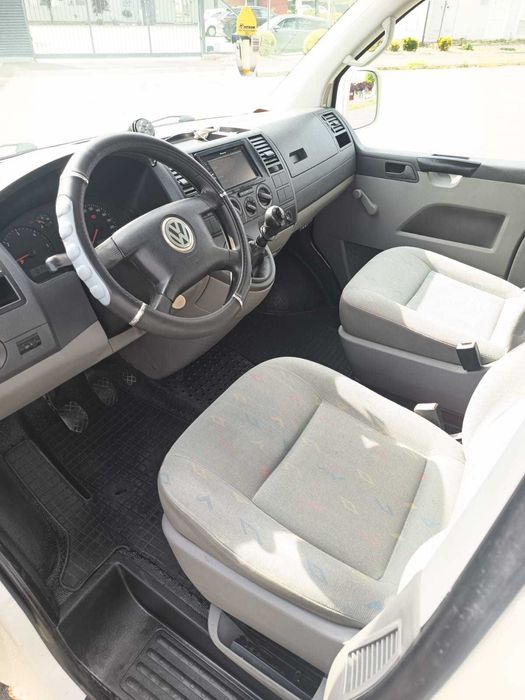 VW TRANSPORTER T 5 2.5 TDI 2005 8+1 locuri