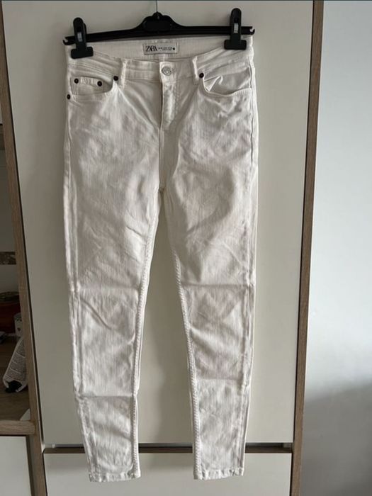 Blugi Zara marimea 36 S