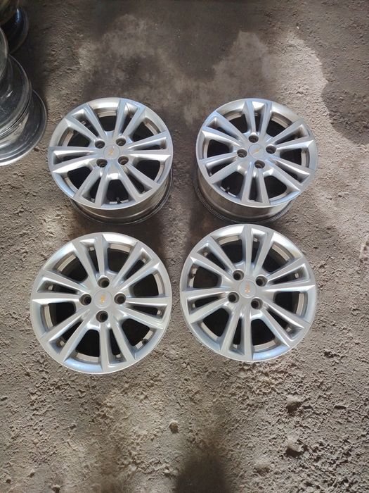 Kobilt Radnoy gm arginal diska sotiladi