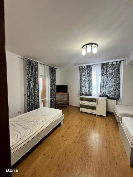 Apartament 3 camere, parter, 80 mp, zona Radauti