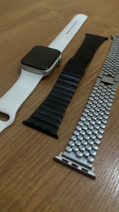 Apple watch SE 2023 (44mm, alluminium&ceramic case)
