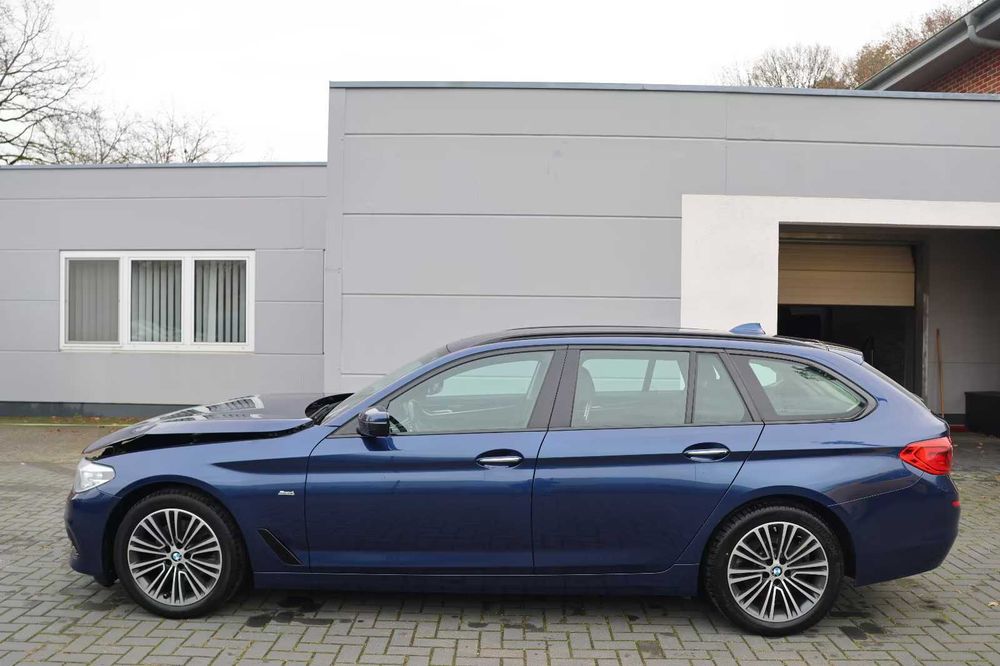 2018 BMW 520d Sport Line Break Automatic AVARIAT