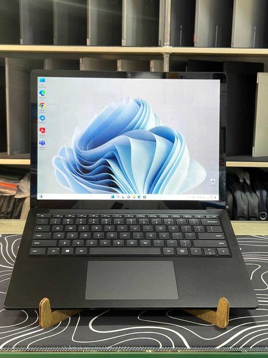 Surface Laptop 4 i7-1185G7 16/256 14'0 2K Ips Touchscreen