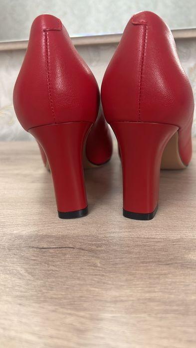 Элегантные туфли