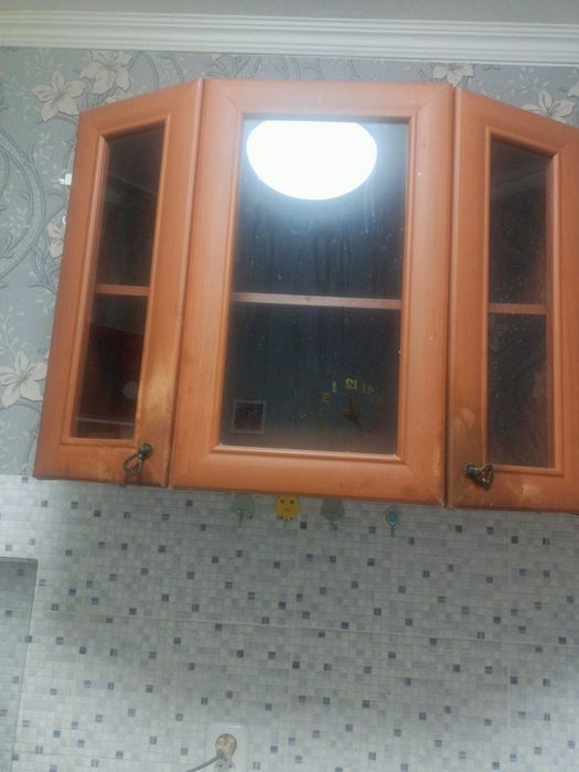 Продам кухню район 3 школы