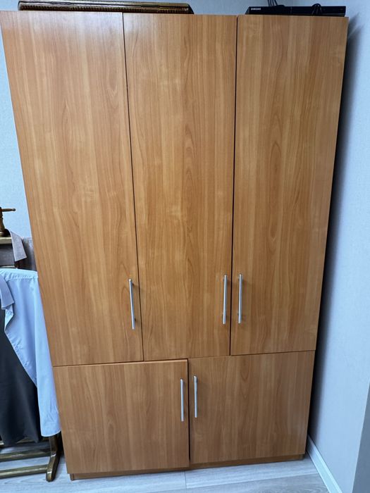 Продам шкафы в спальню. Самовывоз