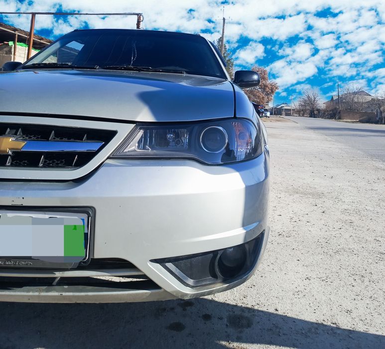 Nexia Neksiya 2 sotiladi