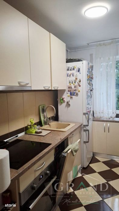 Manastur : Vanzare Apartament | 3 Camere | Boxa | Balcon | 67 MP — fotografia 1