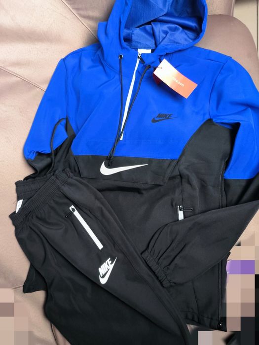 Спортивные костюмы