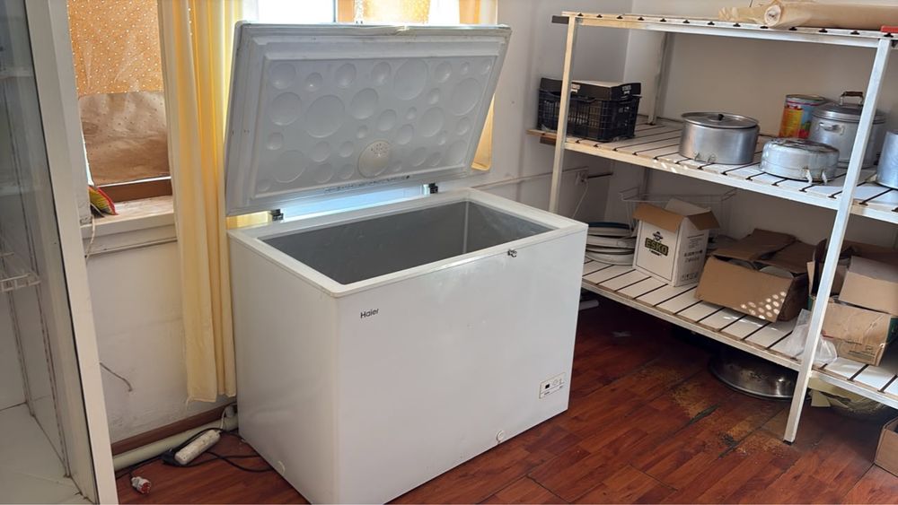 Продам морозильник