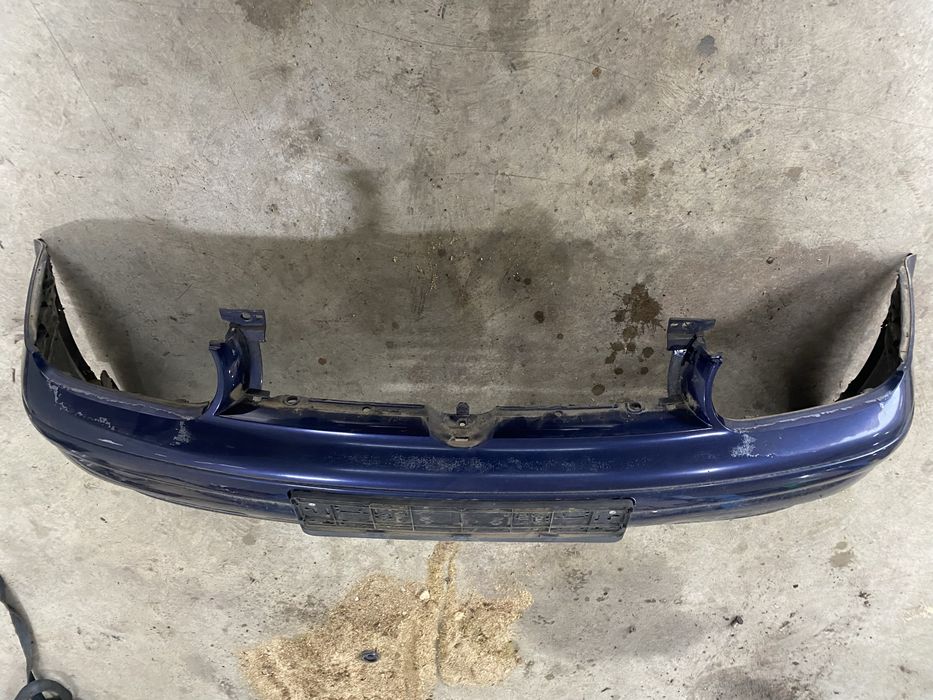 Предна броня VW Golf 4