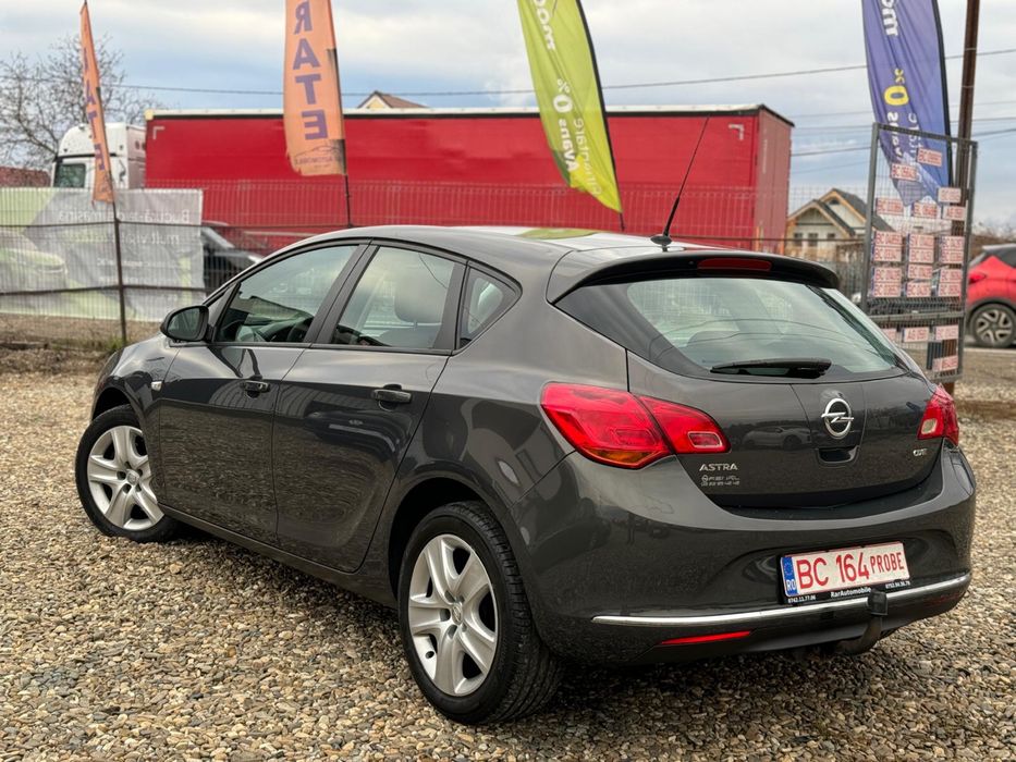 Opel Astra J 1.7CDTI 12.2012 Rate Garantie Buy-Back