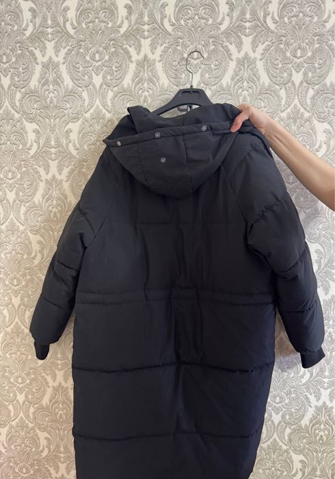 зимний черный пуховик