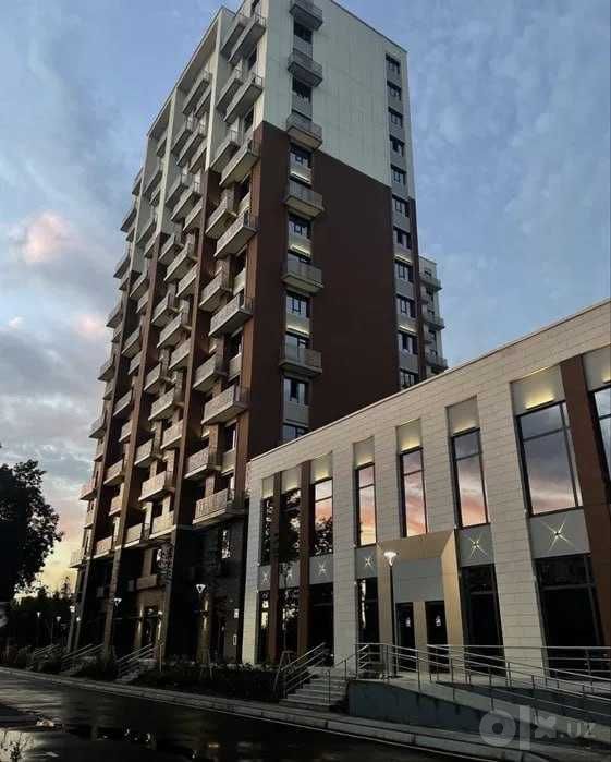 "Bi Sanat Uzbum 2xonali 9/16 36.5m2 Sotiladi korobka "