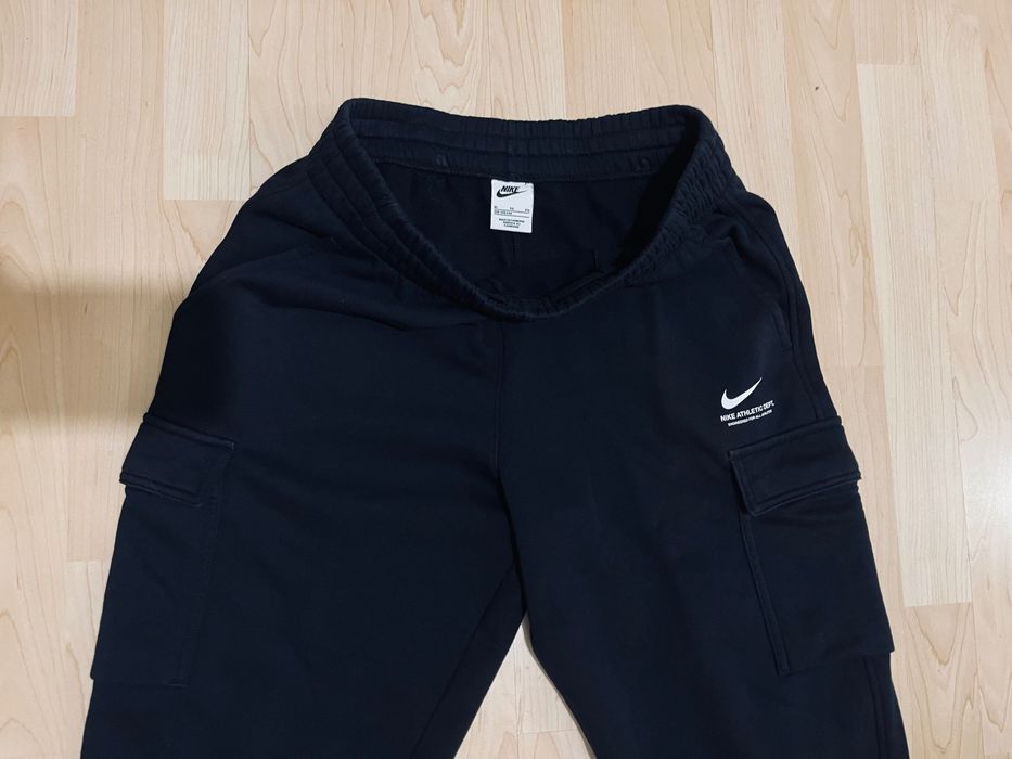 Nike долнища XL(158-170 см)